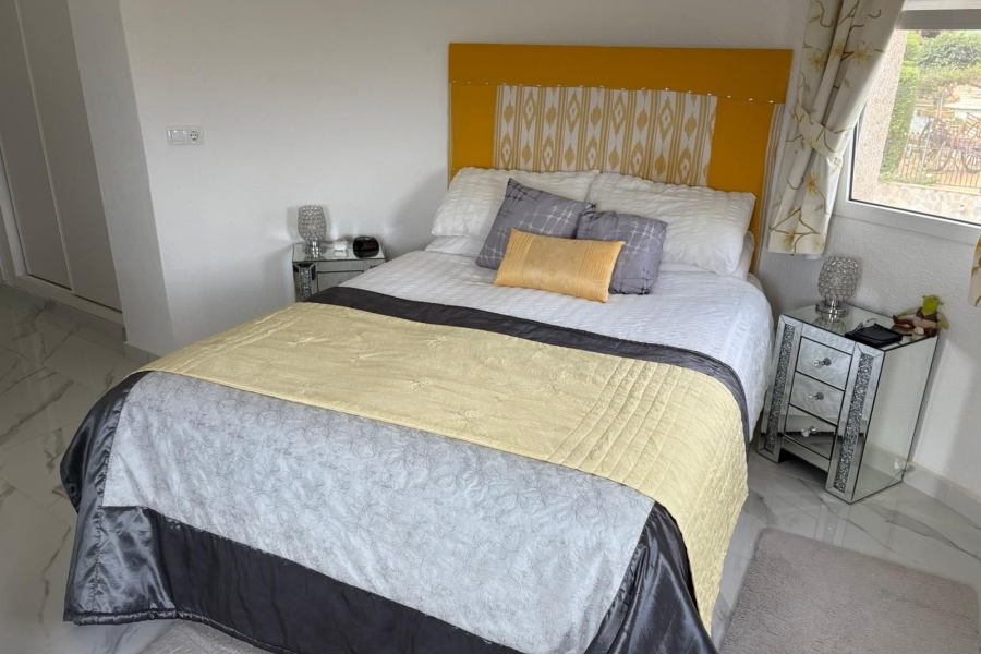 Re-Sale - Detached Villa - Algorfa - Algorfa - Village