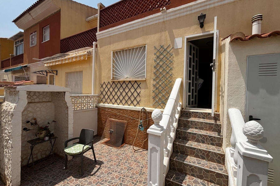 Re-Sale - Townhouse - Ciudad Quesada - Doña Pepa