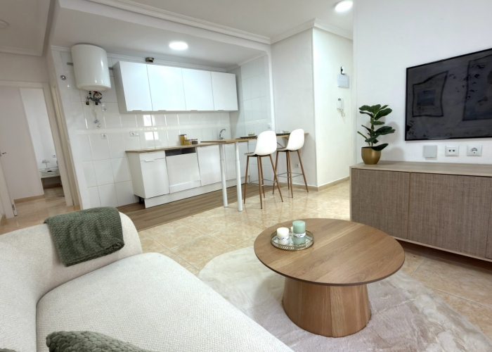 Re-Sale - Apartment - Torrevieja - Torrevieja - Centre