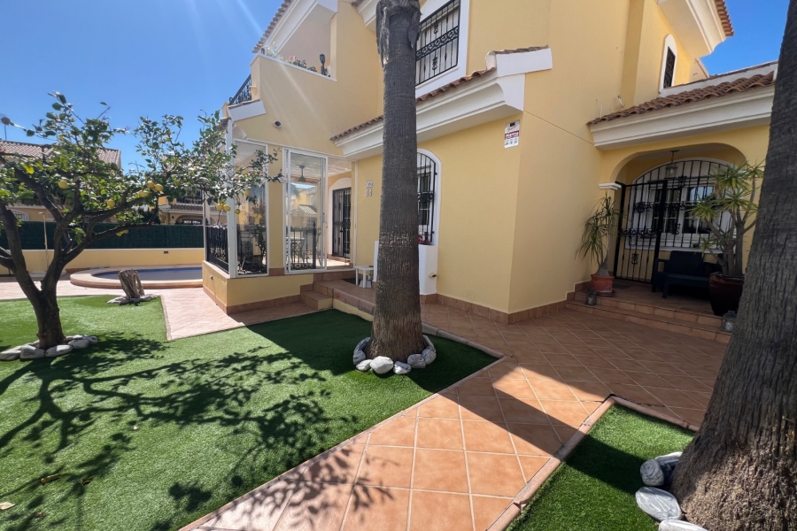 Re-Sale - Detached Villa - Orihuela Costa - Los Dolses