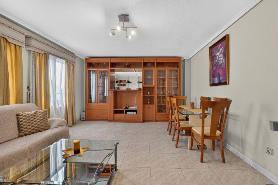 Re-Sale - Apartment - Torrevieja - Torrevieja - Centre