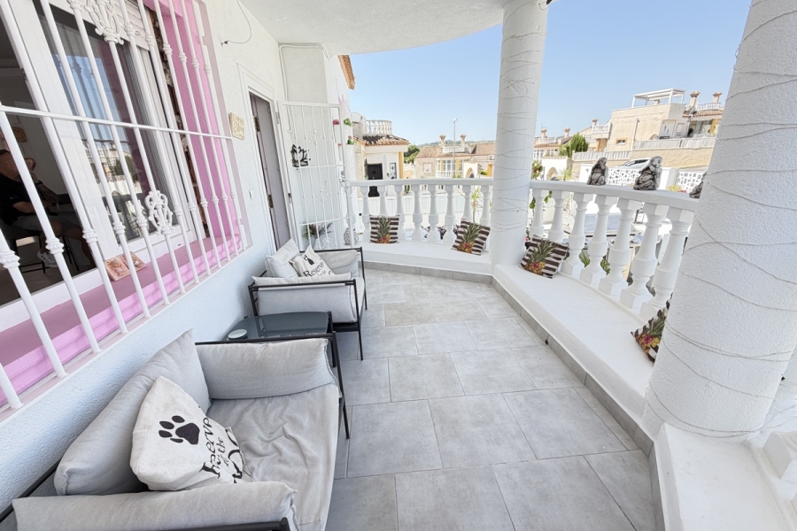 Re-Sale - Detached Villa - San Miguel de Salinas - Lake View Mansions