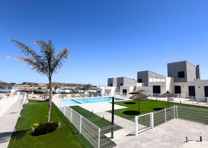 New - Detached Villa - Banos y Mendigo - Altaona Golf And Country Village