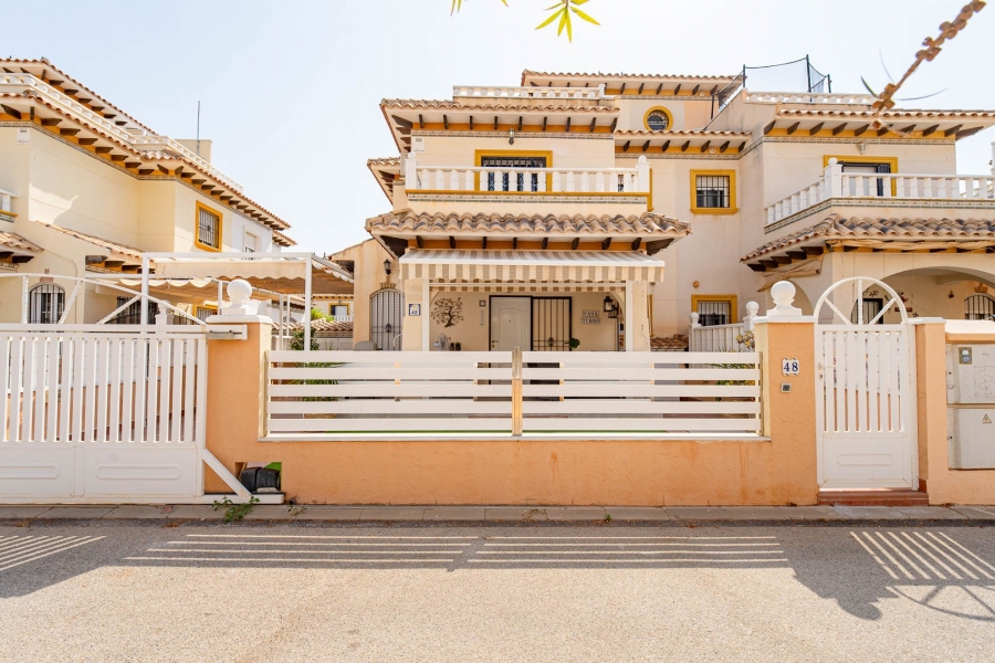 Re-Sale - Quad Villa - Orihuela Costa - Lomas de Cabo Roig