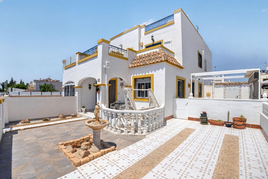 Re-Sale - Quad Villa - Torrevieja - Jardin Del Mar