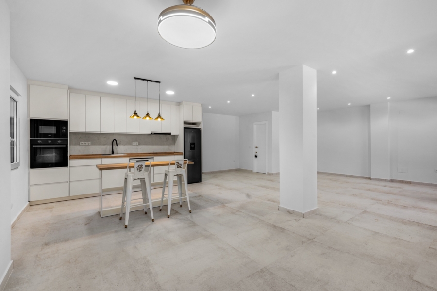 Re-Sale - Apartment - Torrevieja - Playa Acequion
