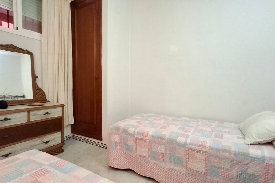 Re-Sale - Apartment - Torrevieja - Playa Los Locos