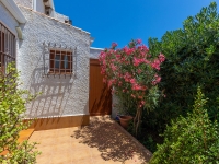 Re-Sale - Detached Villa - Orihuela Costa - Punta Prima