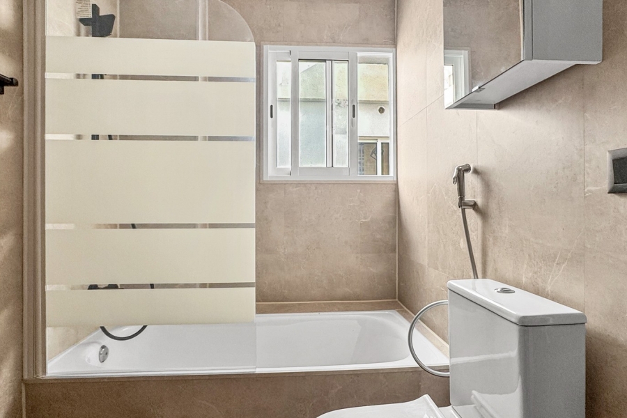 Re-Sale - Apartment - Torrevieja - Torrevieja - Centre