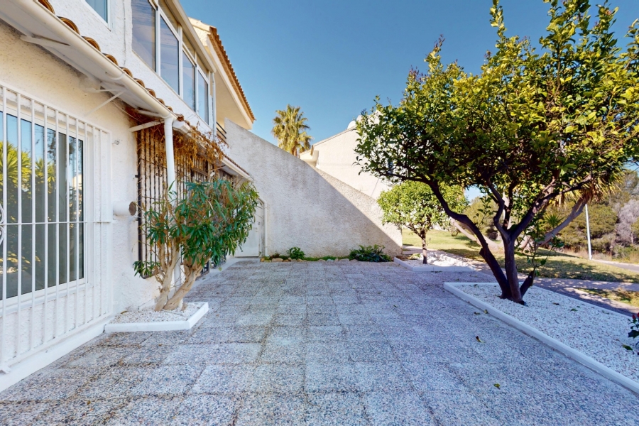 Re-Sale - Bungalow - Orihuela Costa - Villamartin