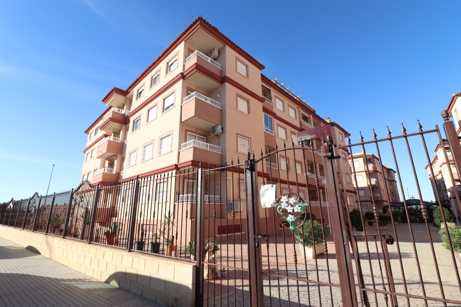 Re-Sale - Apartment - Algorfa - Algorfa - Village