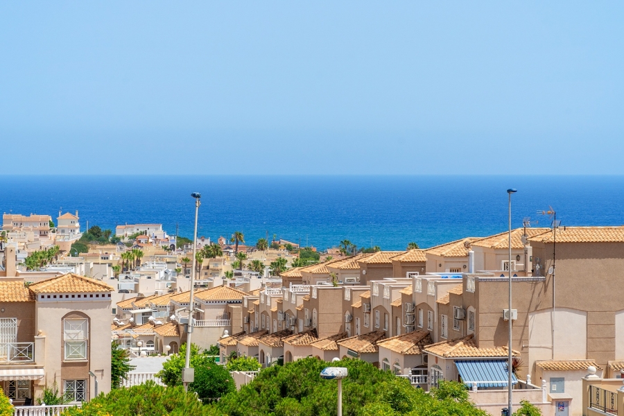 Re-Sale - Apartment - Torrevieja - Aguas Nuevas