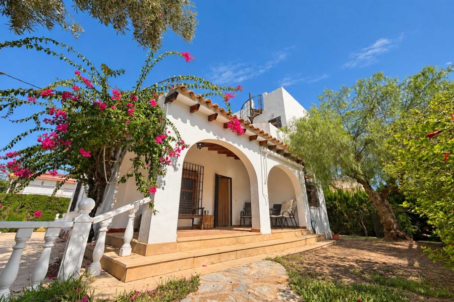 Re-Sale - Detached Villa - Orihuela Costa - Cabo Roig