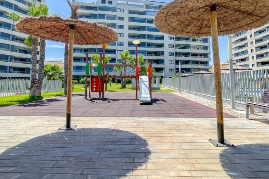 Re-Sale - Apartment - Orihuela Costa - Punta Prima