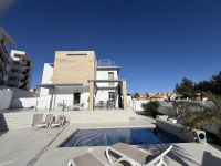 Re-Sale - Detached Villa - Orihuela Costa - Villamartin