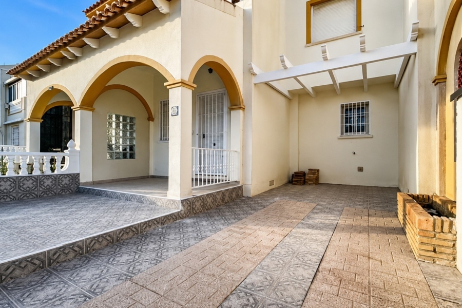 Re-Sale - Townhouse - Orihuela Costa - Playa Flamenca