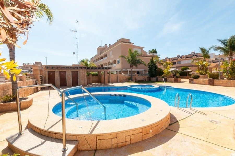 Re-Sale - Apartment - Orihuela Costa - Los Dolses