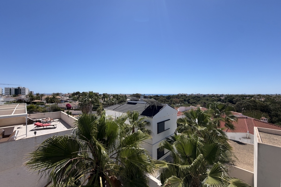 Re-Sale - Detached Villa - Orihuela Costa - Mil Palmeras