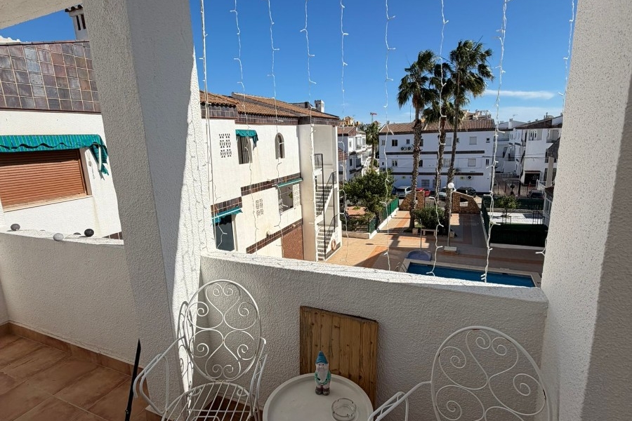 Re-Sale - Apartment - Orihuela Costa - Punta Prima