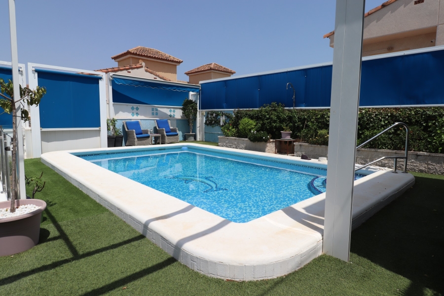Re-Sale - Detached Villa - Algorfa - Montebello