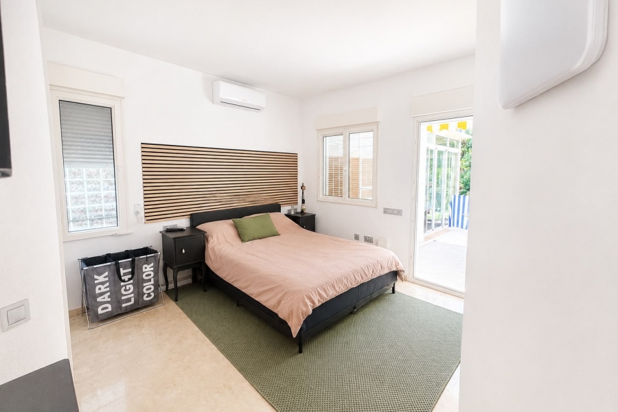 Re-Sale - Detached Villa - Orihuela Costa - Villamartin