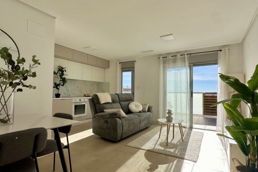 Re-Sale - Apartment - Torrevieja - Torrevieja - Centre