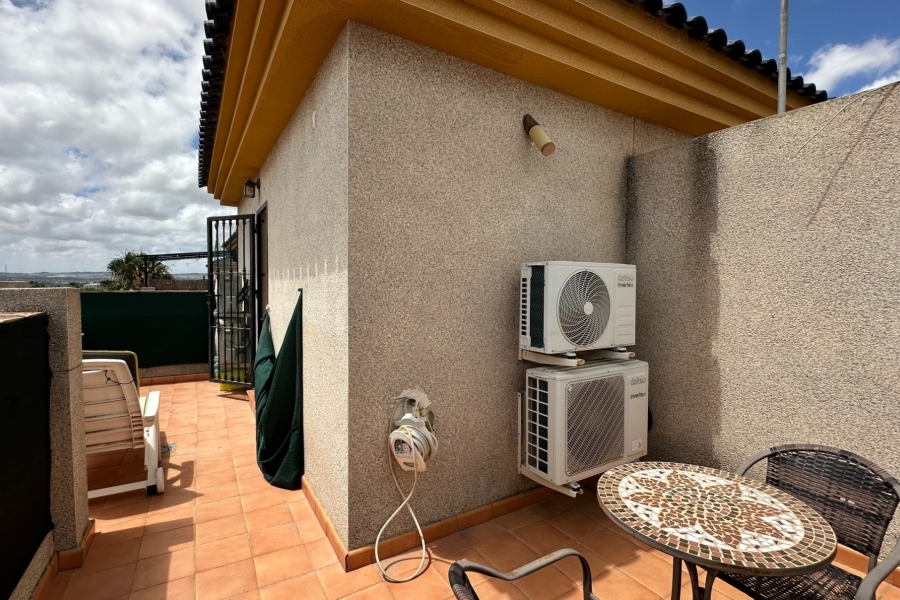 Re-Sale - Semi Detached Villa - Los Montesinos - La Herrada