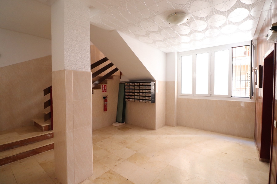 Reventa - Apartamento - Torrevieja - Playa Del Cura