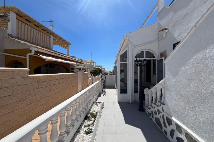 Re-Sale - Quad Villa - Orihuela Costa - Punta Prima