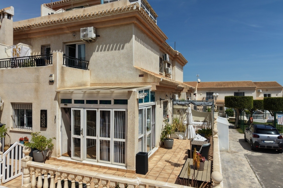 Re-Sale - Quad Villa - Orihuela Costa - Playa Flamenca