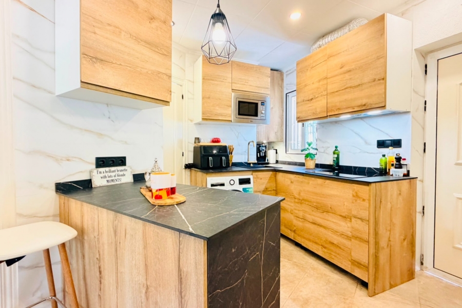 Re-Sale - Apartment - San Miguel de Salinas - Las Comunicaciones