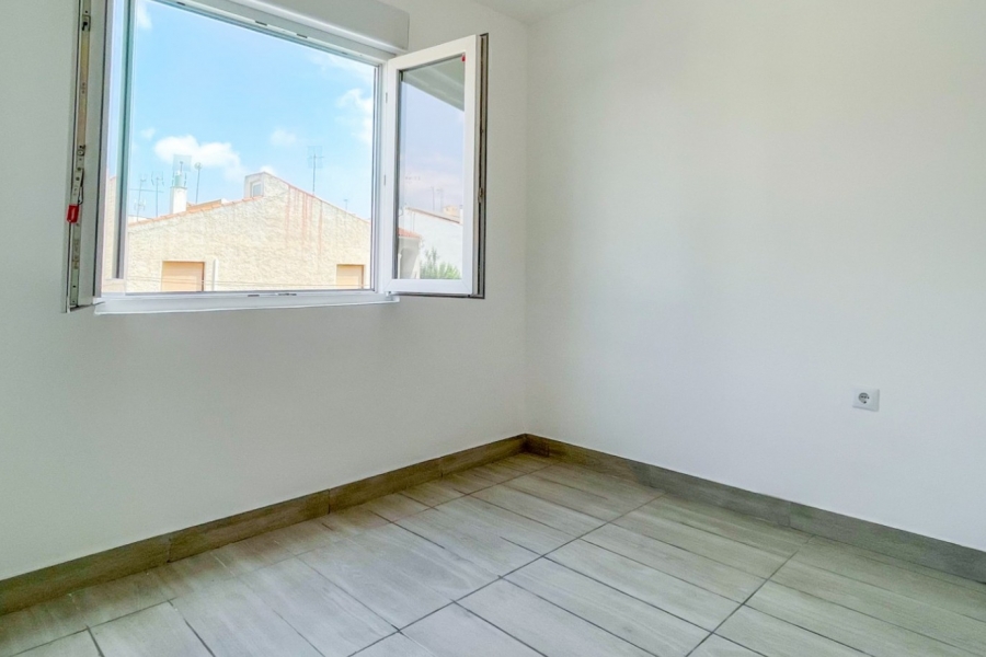 Re-Sale - Apartment - Torrevieja - Torrevieja - Centre