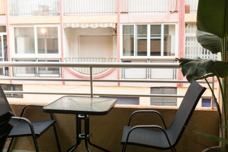 Re-Sale - Apartment - Torrevieja - Torrevieja - Centre