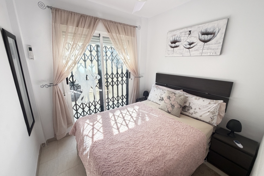 Re-Sale - Apartment - Orihuela Costa - Villamartin