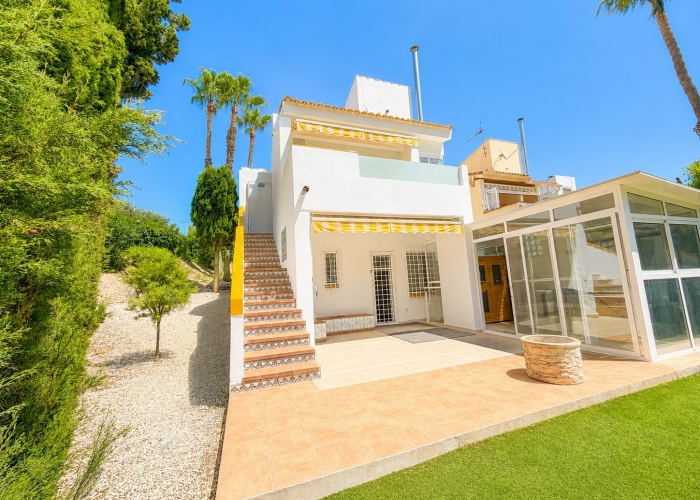 Re-Sale - Detached Villa - Orihuela Costa - Villamartin