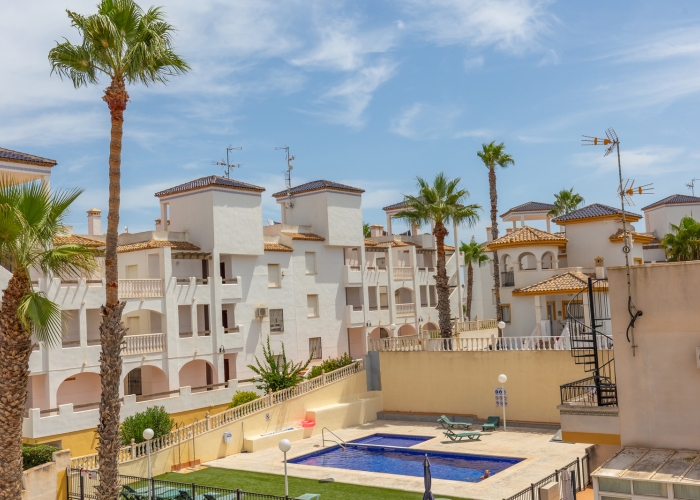 Re-Sale - Apartment - Orihuela Costa - Villamartin