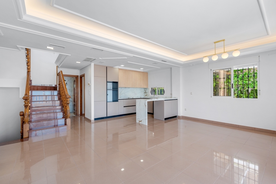 Re-Sale - Detached Villa - Torrevieja - Los Frutales