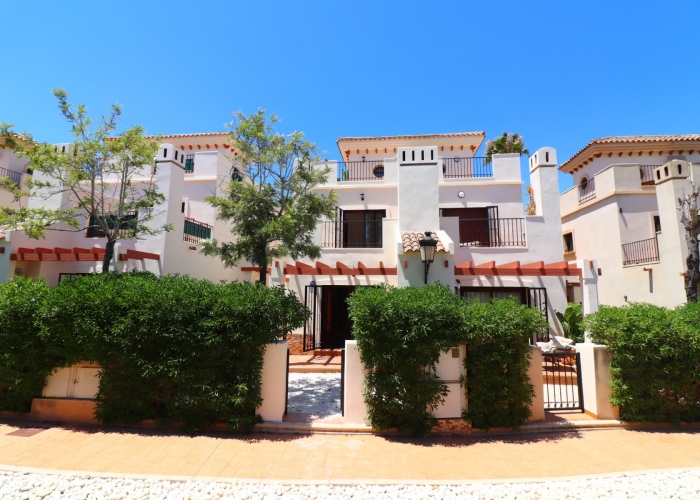 Re-Sale - Semi Detached Villa - Algorfa - La Finca Golf Resort