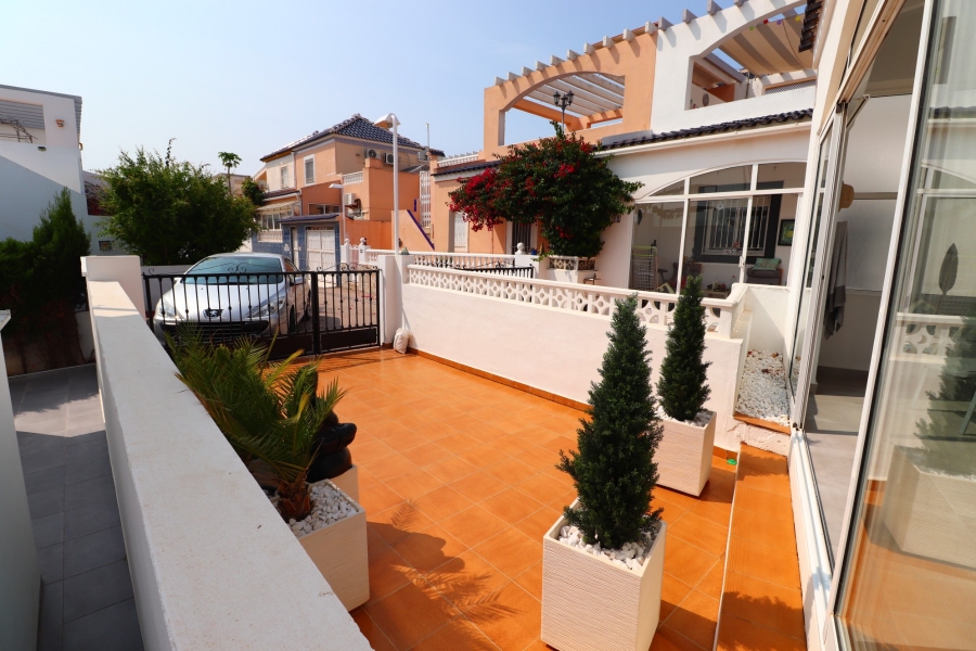 Re-Sale - Detached Villa - Orihuela Costa - Los Balcones