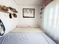 Re-Sale - Apartment - Torrevieja - Aguas Nuevas