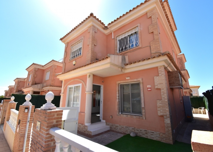 Re-Sale - Detached Villa - Orihuela Costa - Playa Flamenca
