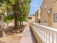Re-Sale - Apartment - Torrevieja - Aguas Nuevas