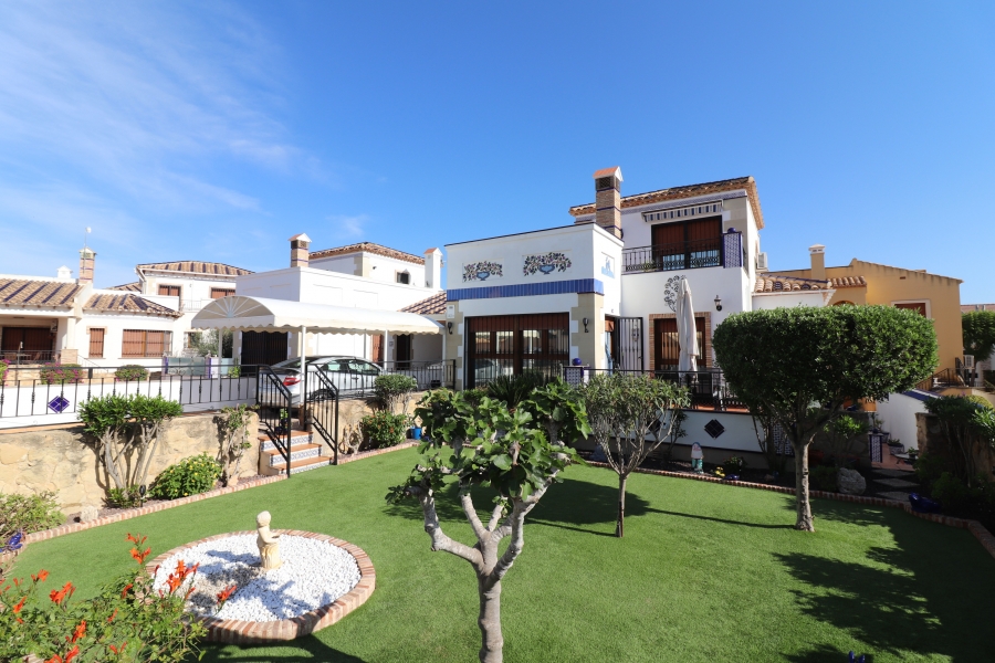 Re-Sale - Detached Villa - Algorfa - La Finca Golf Resort