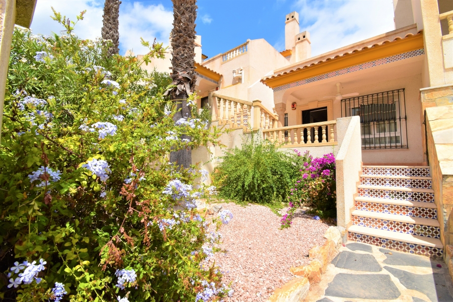 Re-Sale - Bungalow - Orihuela Costa - Las Ramblas