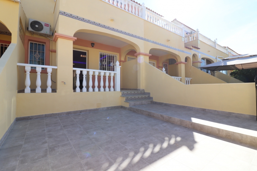 Re-Sale - Townhouse - Orihuela Costa - Villamartin