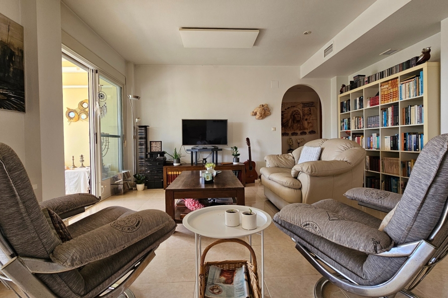 Re-Sale - Detached Villa - La Marina - La Marina - Urbanization