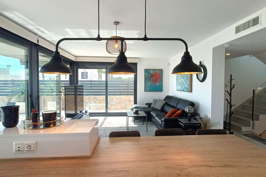 Re-Sale - Detached Villa - Algorfa - La Finca Golf Resort