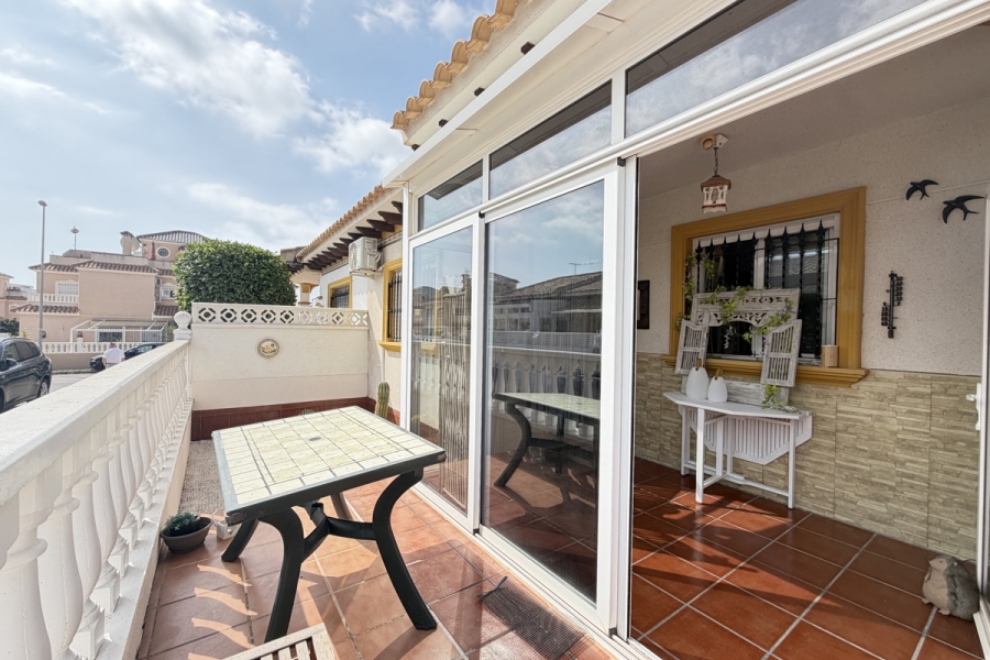 Re-Sale - Bungalow - Orihuela Costa - La Zenia