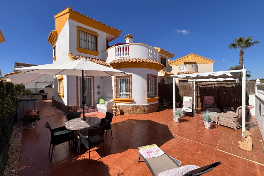 Re-Sale - Detached Villa - Guardamar del Segura - El Raso
