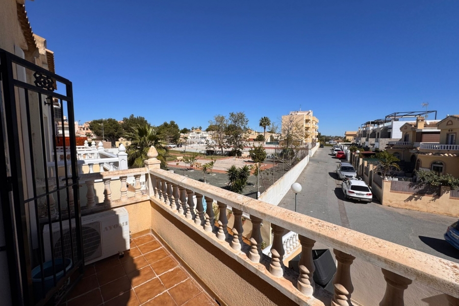 Re-Sale - Townhouse - Orihuela Costa - Lomas de Don Juan